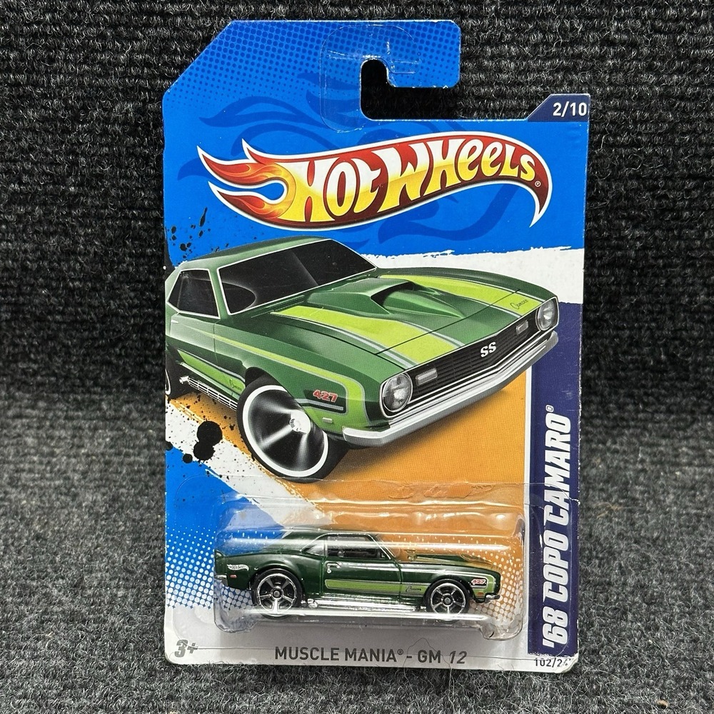 2011 Mattel Hot Wheels 68 Copo Camaro 1:64 Die-Cast Car Muscle Mania GM 12 V5706
